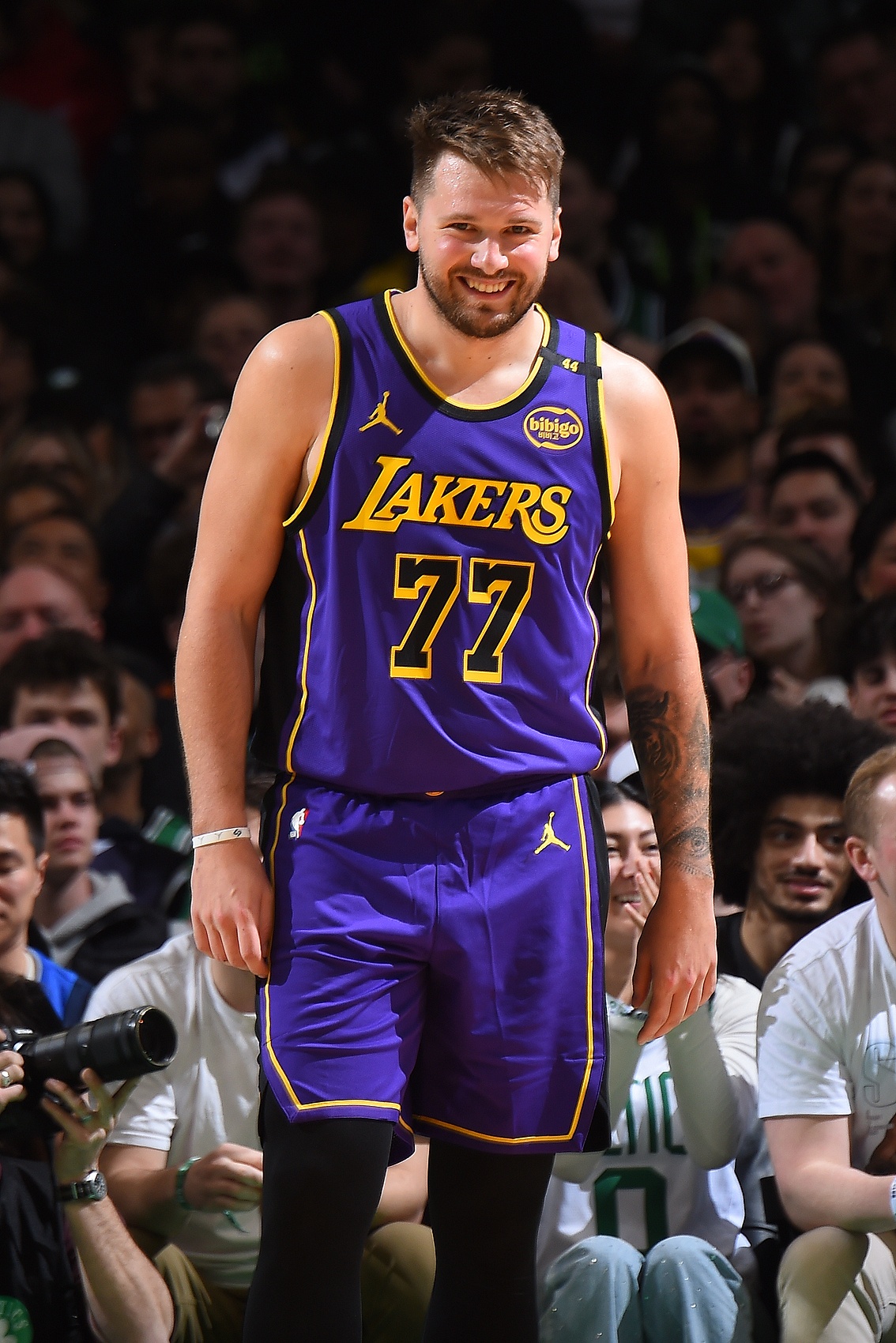 大錢！湖人可以在27年內與Doncic簽約3.23億 如果您等待1年 則可以簽署4.18億次5年