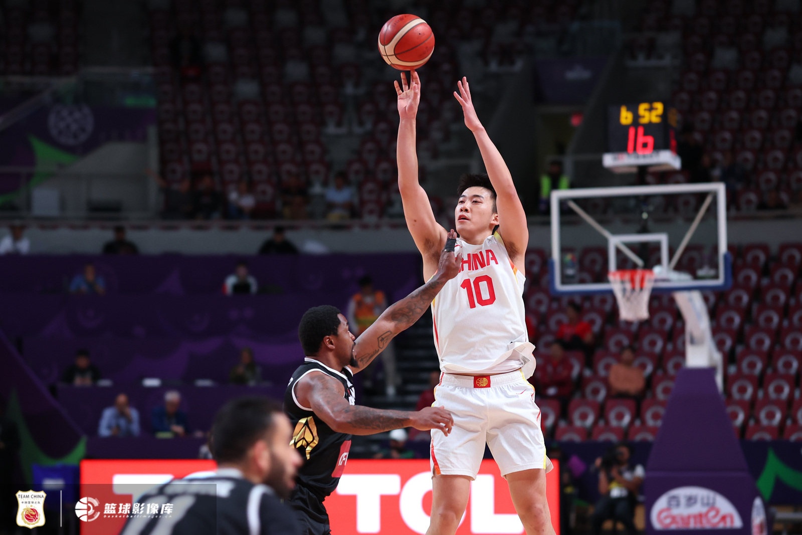 媒體人員：王·朱吉（Wang Junjie）明年將晉級(jí) 但NBA將撤退 但NBL會(huì)錯(cuò)過一次又一次又一次來澳大利亞的黃金機(jī)會(huì)